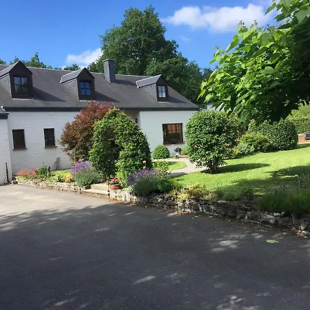 Le Jardin Des Biches Bed & Breakfast