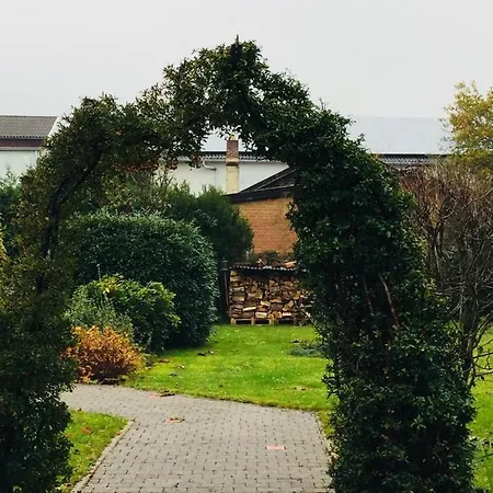 לינה וארוחת בוקר Le Jardin Des Biches 3*