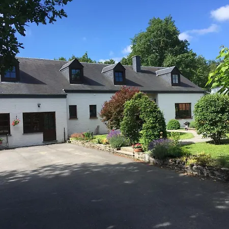 Le Jardin Des Biches 3*