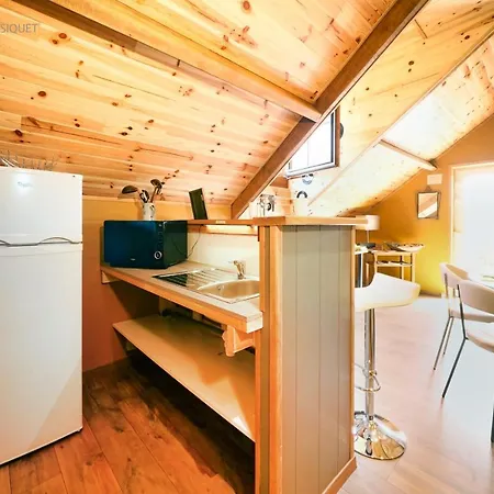 Bed & Breakfast Le Jardin Des Biches Somme-Leuze