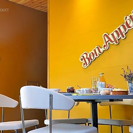 B&B Le Jardin Des Biches 소메레우제